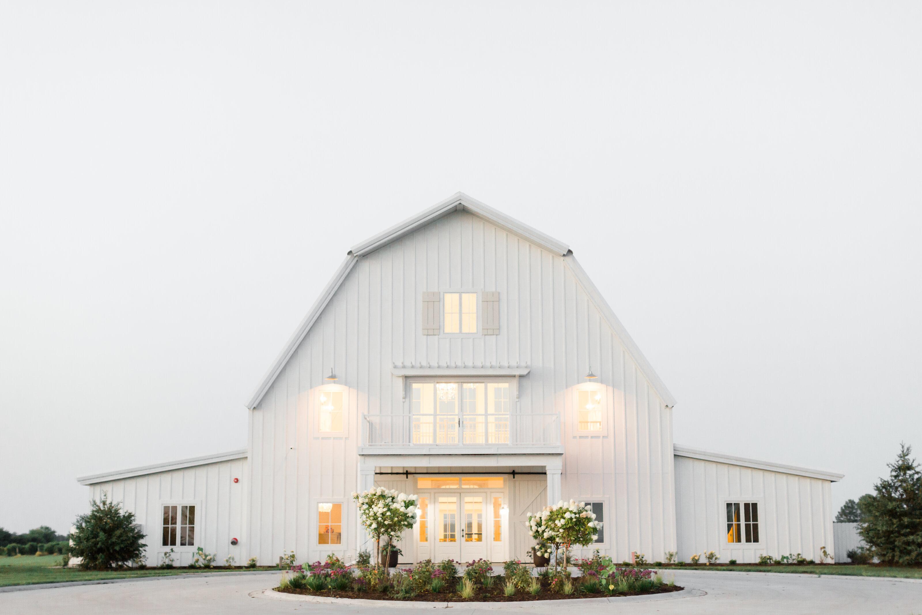 The Wedding Website of Lindsay Williams and Billy Morris