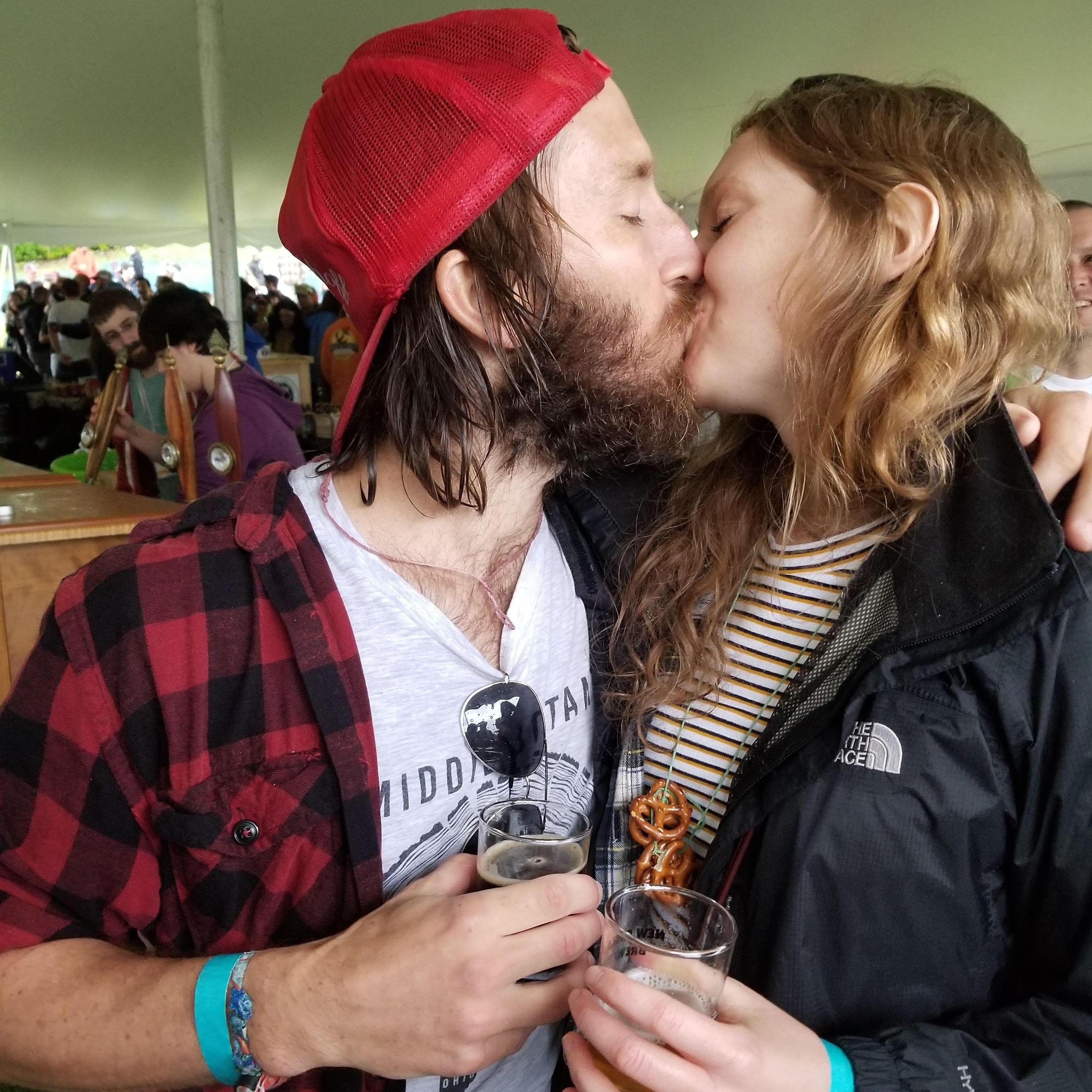 New Hampshire Beer Fest. David met Julia's friends, hiked his first NH mountain, and experienced rain+booze joy