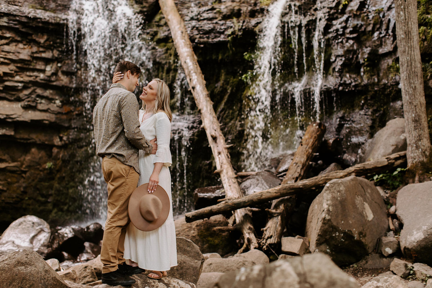 The Wedding Website of Nicole Unroe and Brandon Kurtz