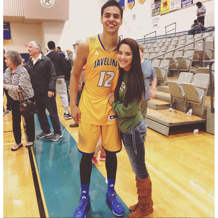 number 12 on the court and number 12 in my heart <3 jk Tomasito is the 1 2 make me happy