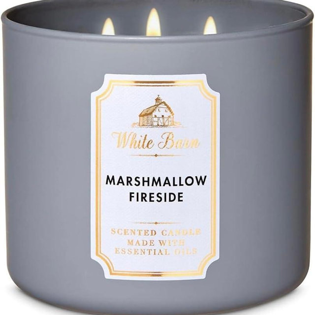 Bath & Body Works White Barn Marshmallow Fireside 3 Wick Candle, 14.5oz/411g