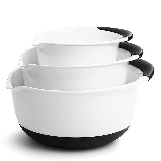 Spring Chef - Mixing Bowls with Soft Grip Handles, Prep Bowls for Baking and Cooking, Mixing Bowl with Pour Spout and Non-skid Bottom, Set of 3, White