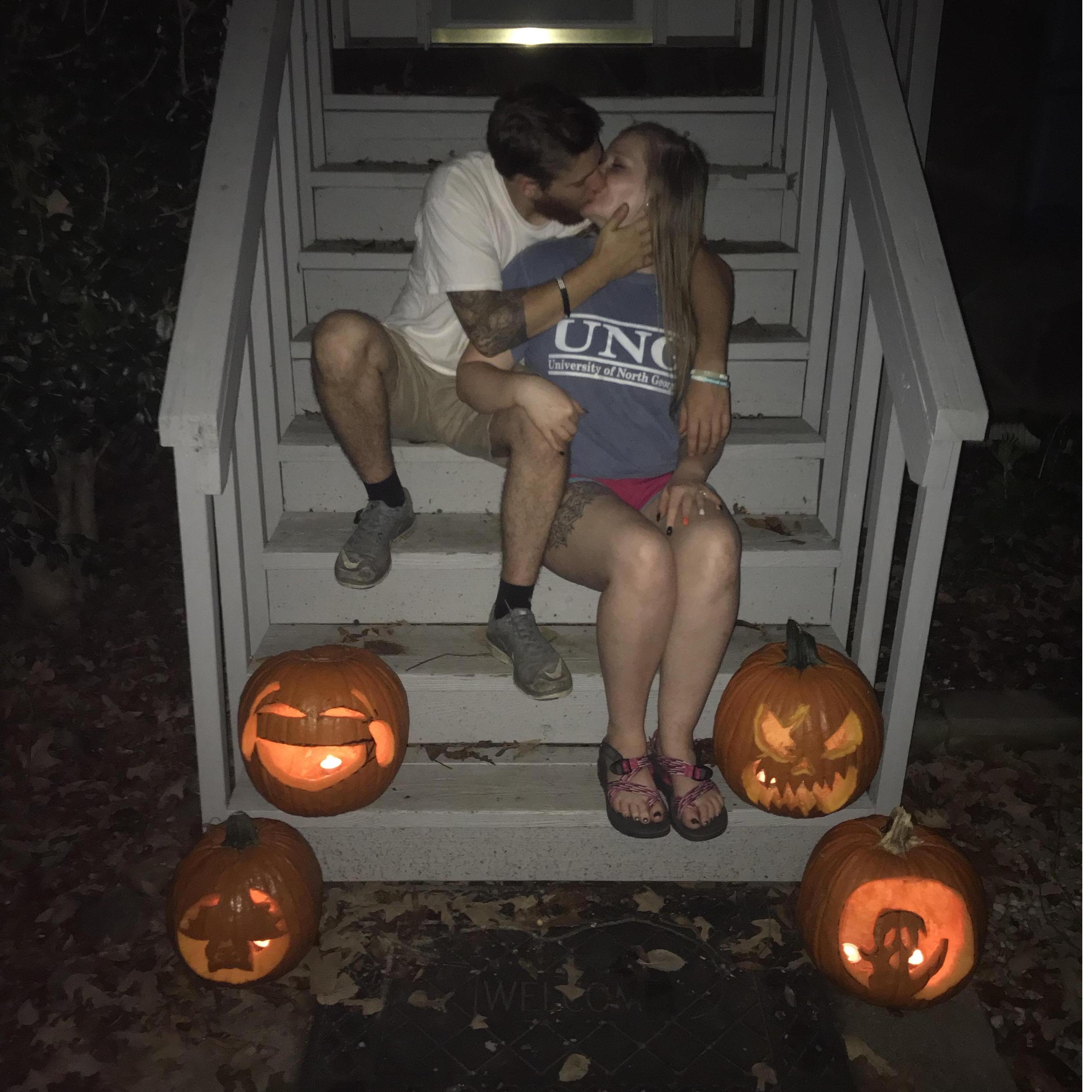 Carving pumpkins 2019
