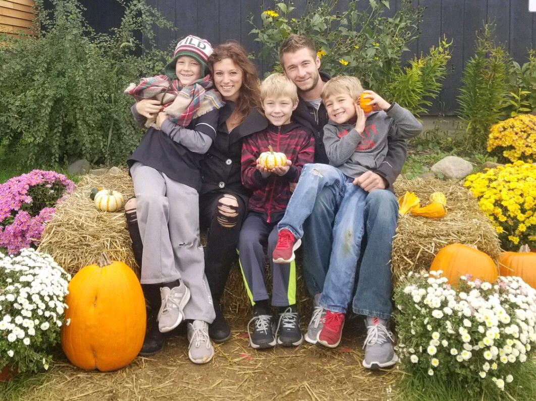 Family Apple Orchard Trip October 2018