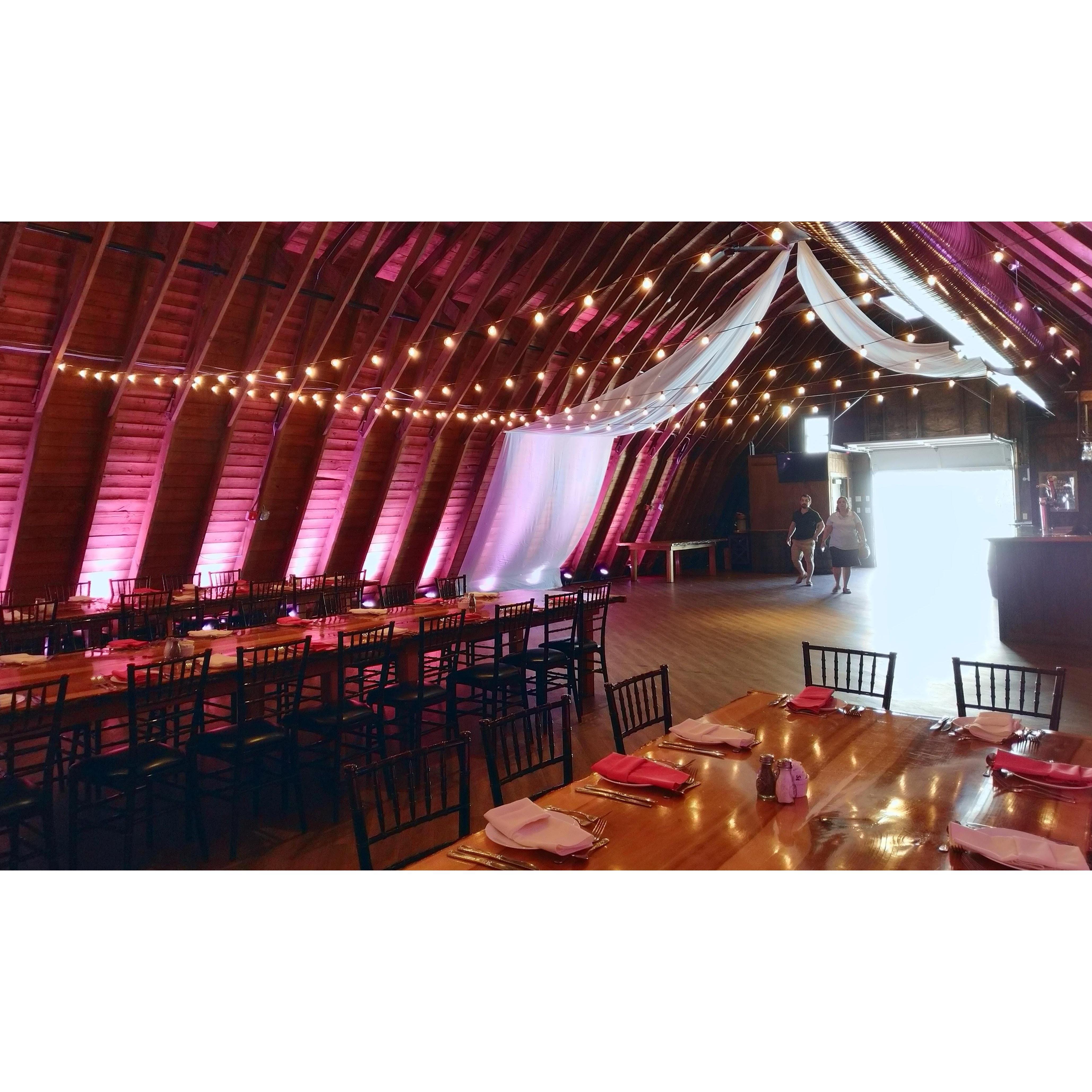 The Barn at Perona Farms - Reception Hall 
Level 2