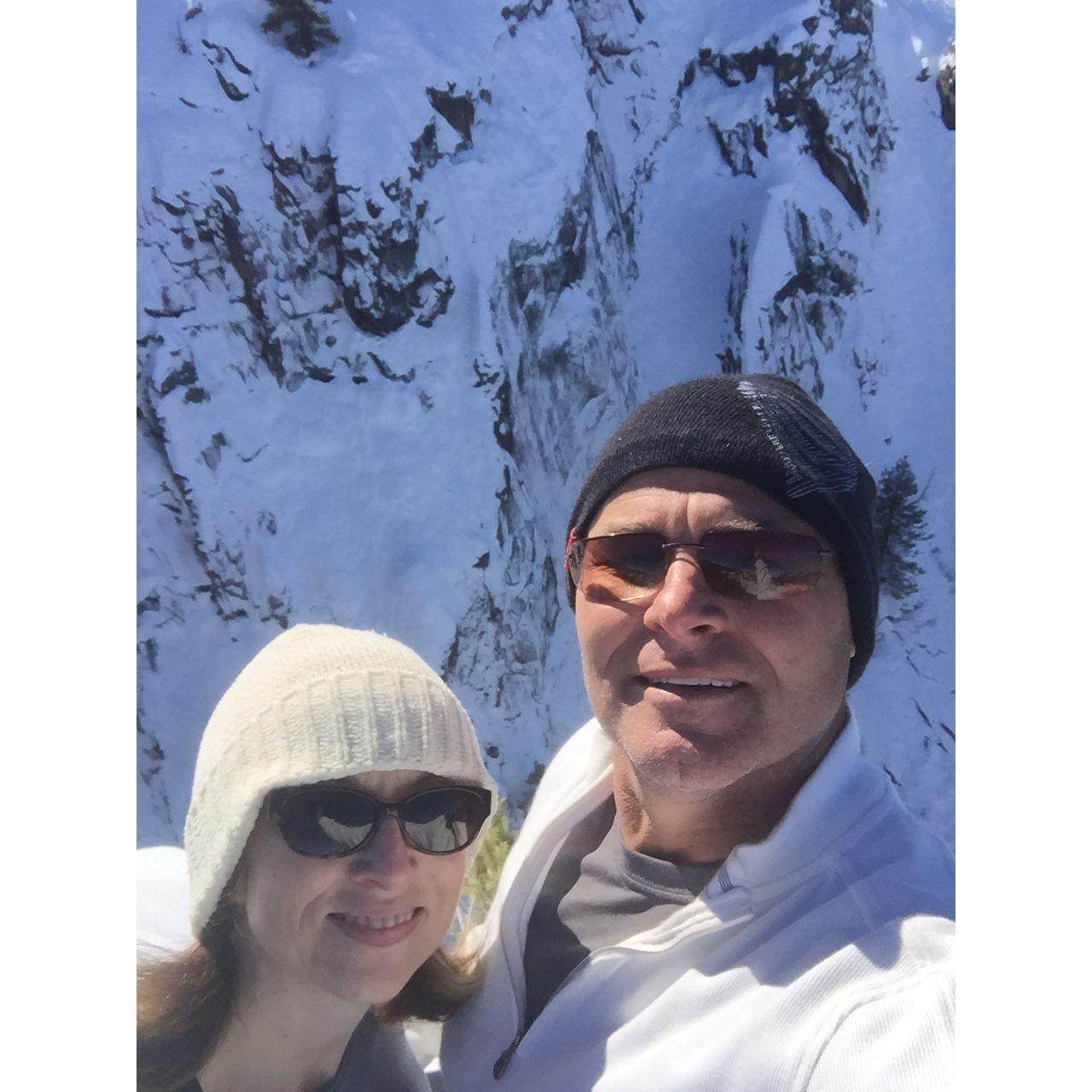 Yosemite 2017: We snowshoed to the top of a mountain and then stood on the very highest point!