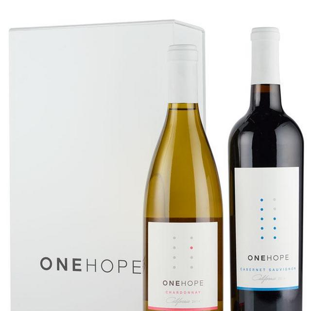 2-Bottle White Gift Box - Chardonnay and Cabernet Sauvignon | ONEHOPE Wine