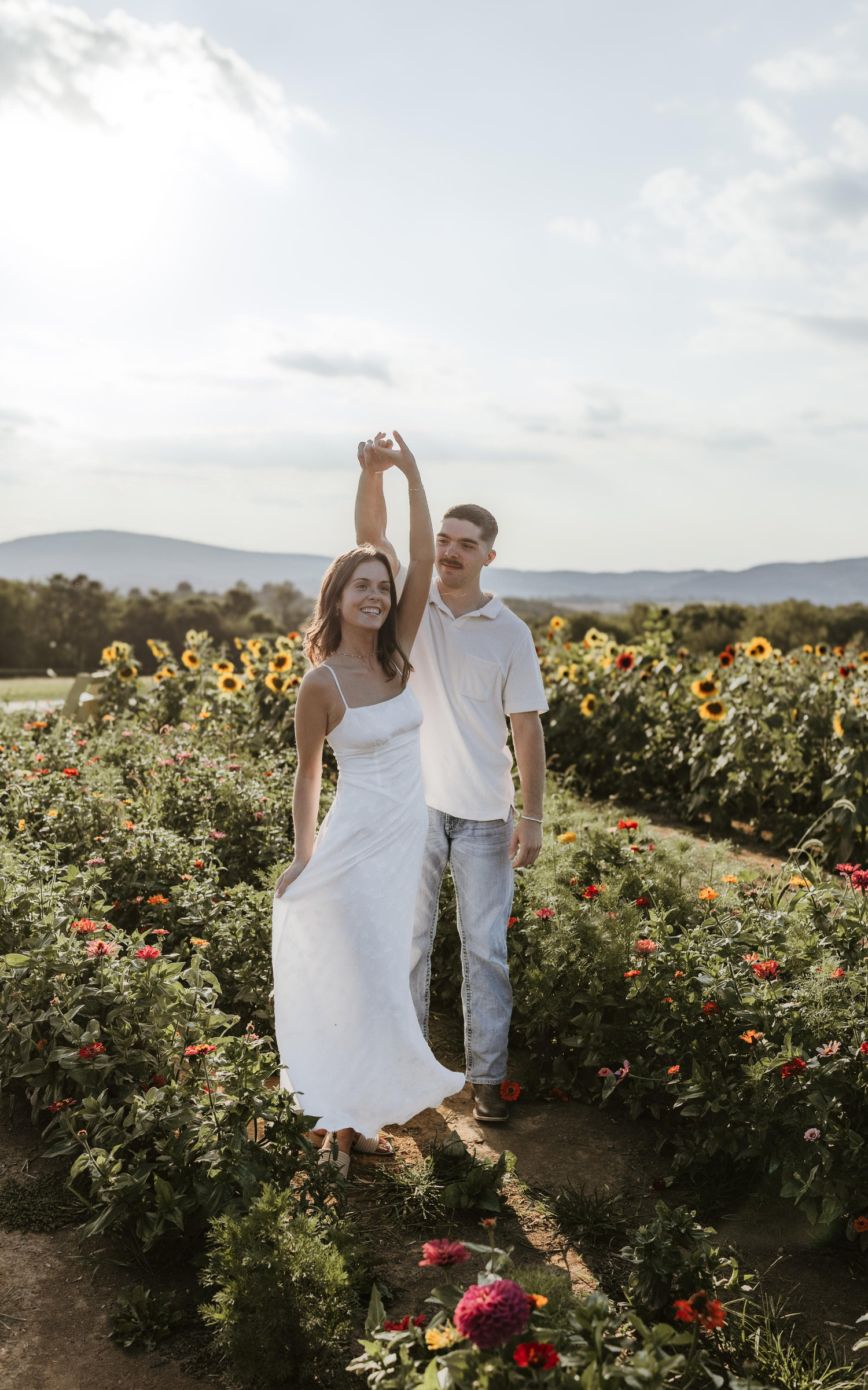 The Wedding Website of Lindsay Mann and Brady Beard