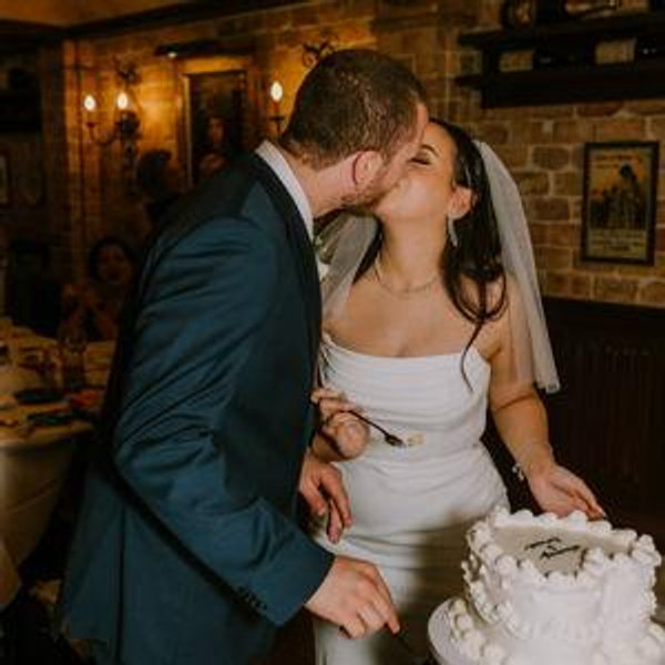 Our Honeymoon Fund/Fondo de luna de miel
