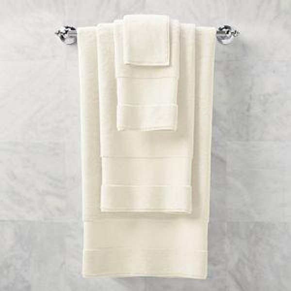 Frontgate Resort Ivory Washcloths