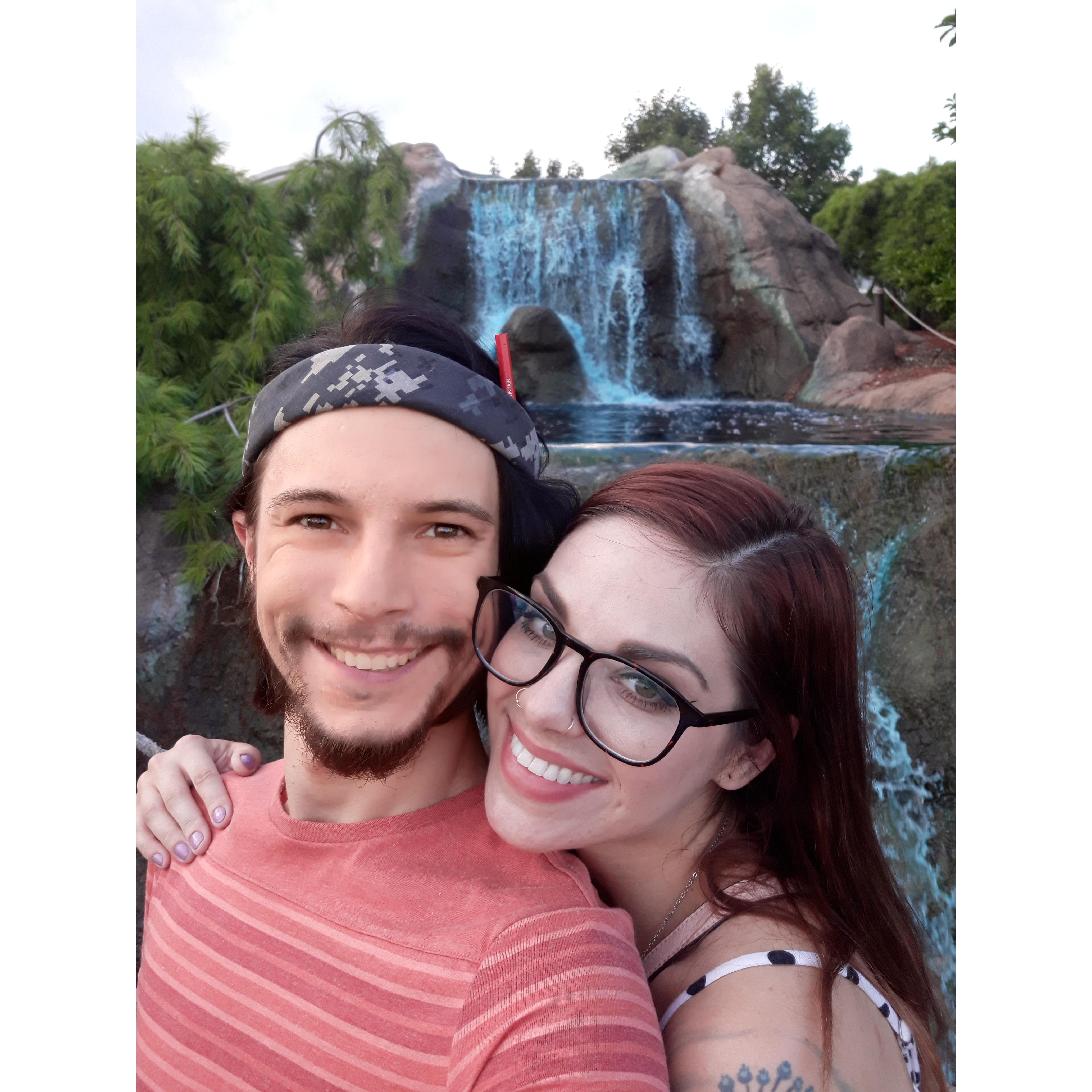 Mini Golfing at Magic Mountain