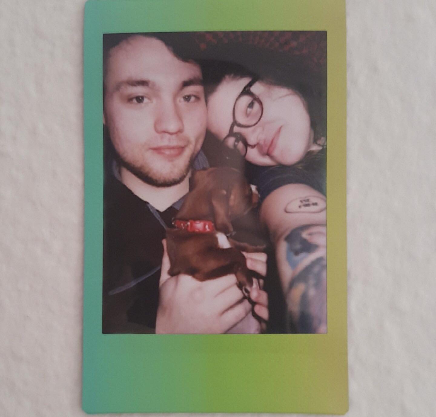 We bought a puppy together! 💕🐶