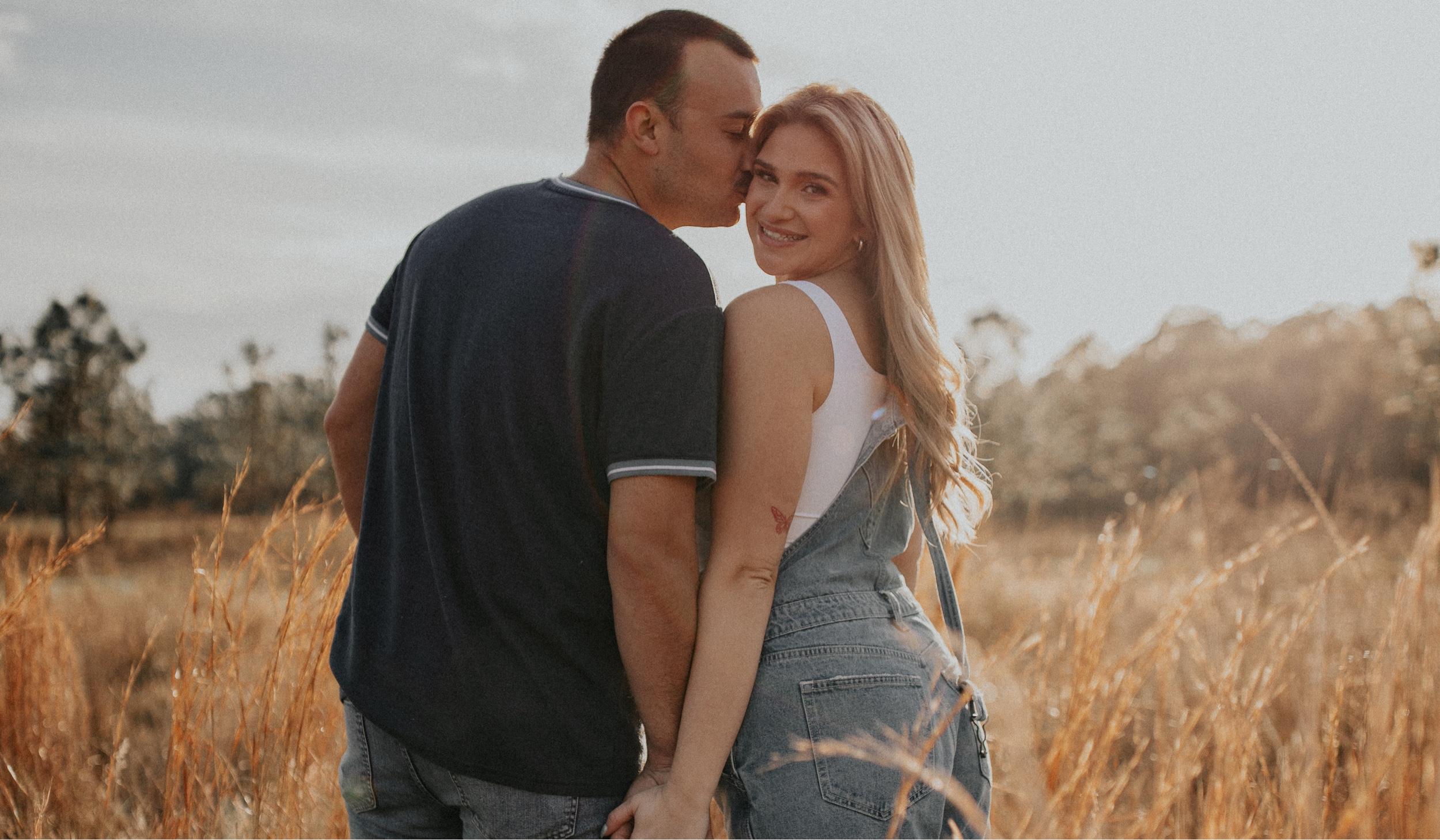 The Wedding Website of Alicia Winnie and Taylor Cunningham