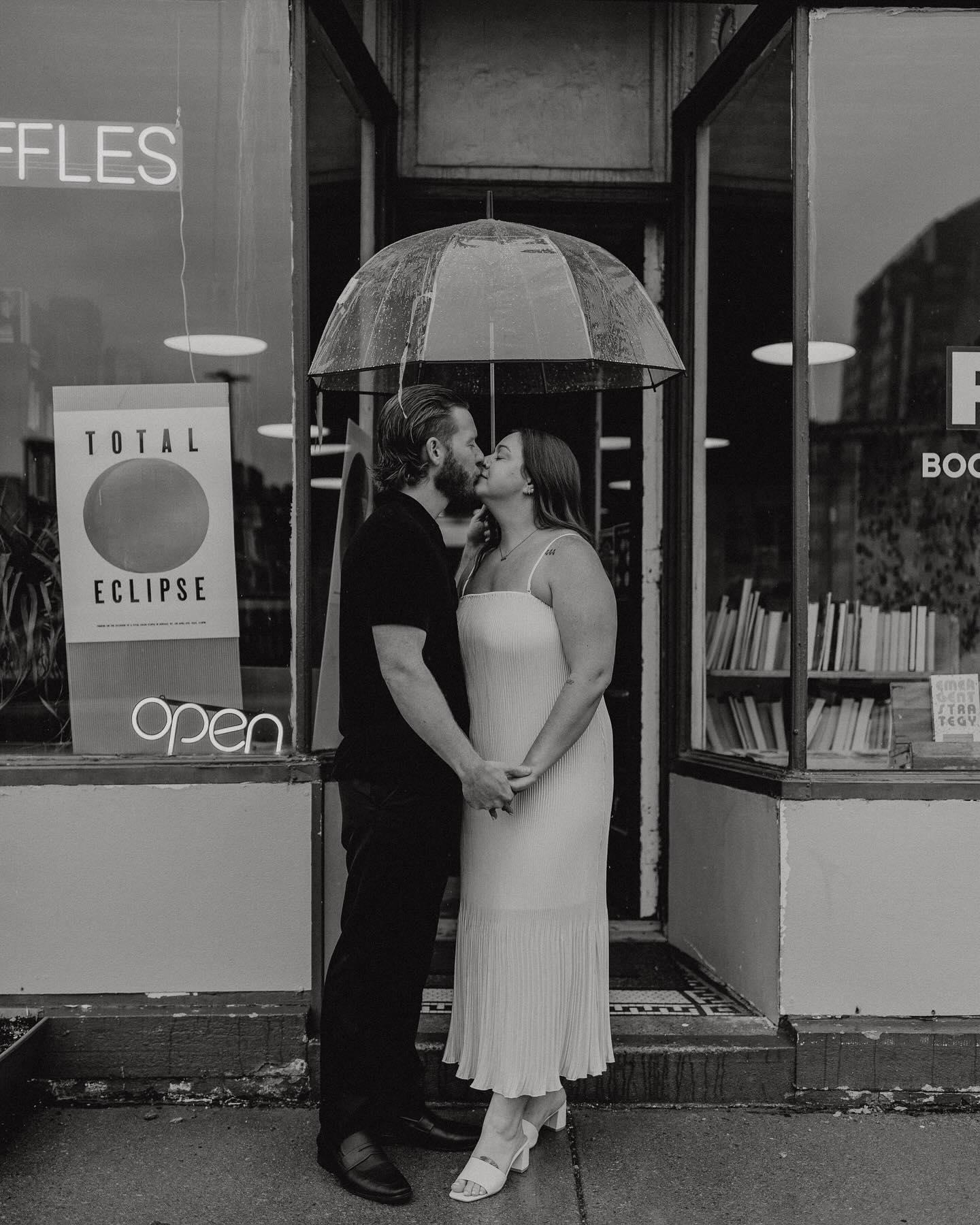 The Wedding Website of Rose Brown and James Vincent