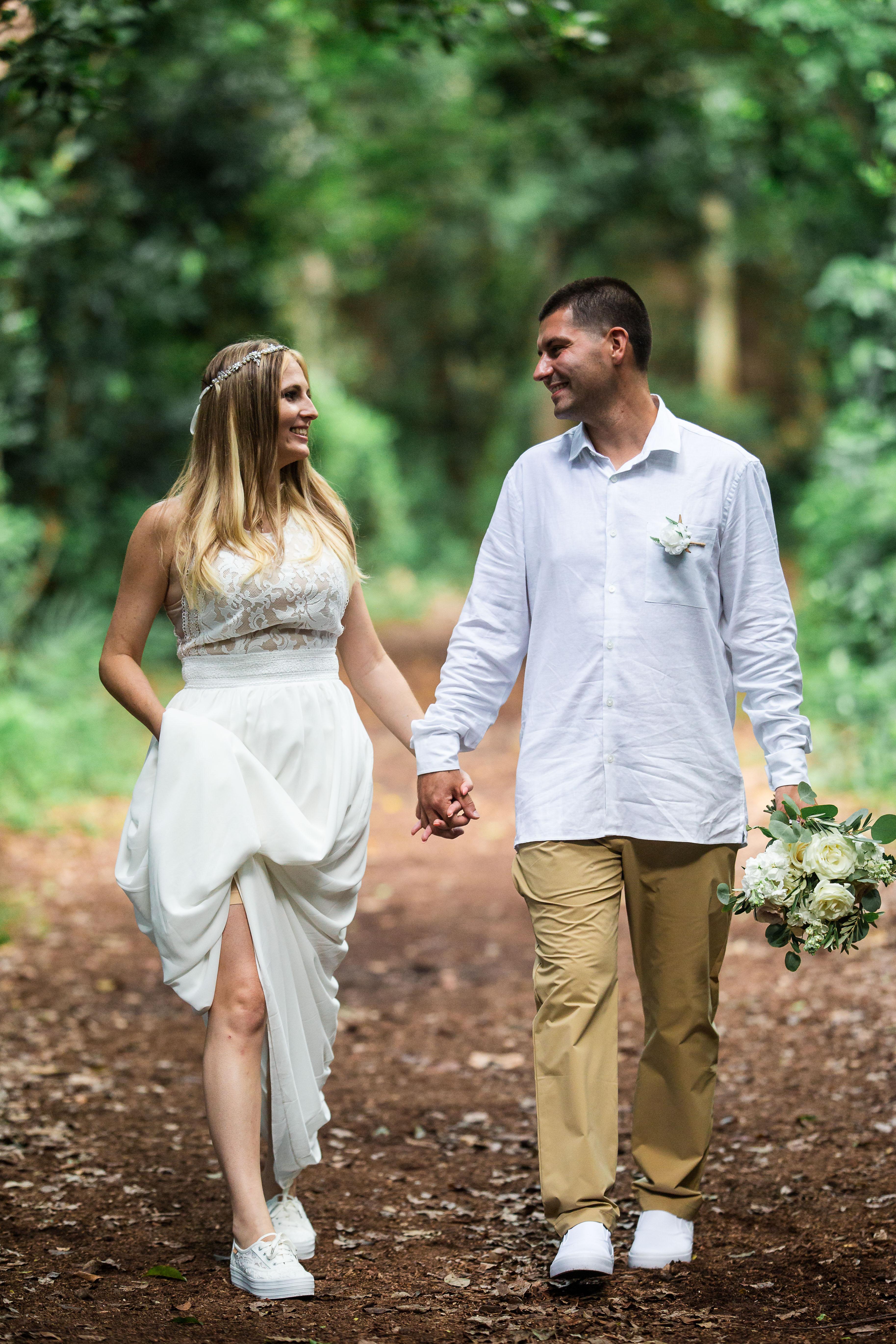 The Wedding Website of Danielle Schwolow and Lucas Gregory