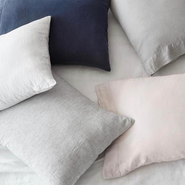 Stonewashed Linen Pillowcases - white