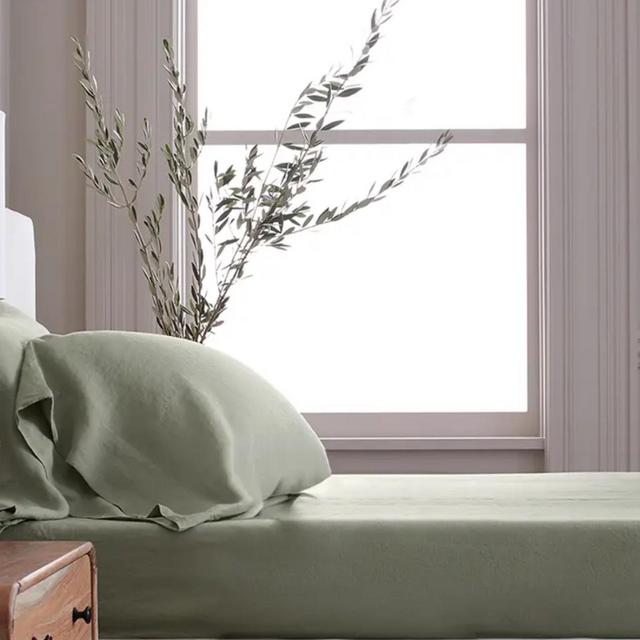 European Linen Fitted Sheet Set in color Willow