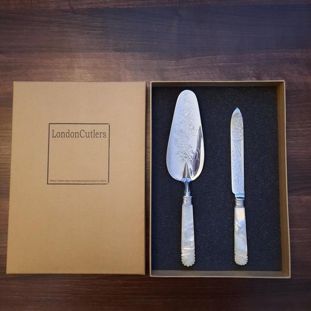 Fantastic Wedding Cake Servers with Mother of Pearl Handles Upcycled Cutlery Silver Plated Servers in Pristine Condition Great Gift Ideas