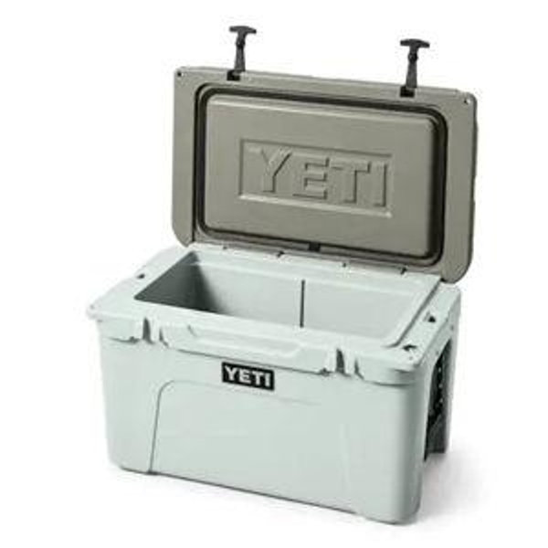 YETI Tundra 45 Cooler