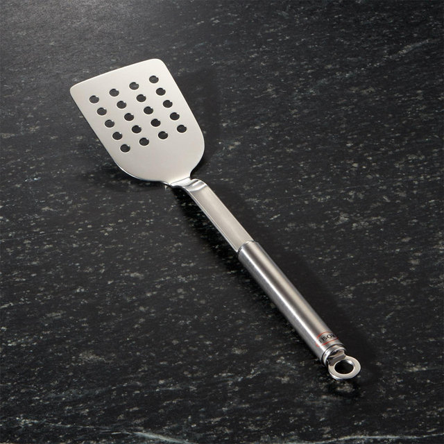 Rösle Large Perforated Turner/Turning Slice