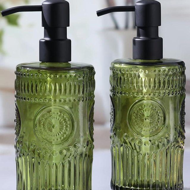 Simeitol 17 OZ Green Glass Soap Dispenser with Black Stainless Steel Pump, Sunflower Embossed Glass Soap and Lotion Dispenser Set, Liquid Hand Soap Dispenser for Home, Kitchen & Bathroom (2 Pack)