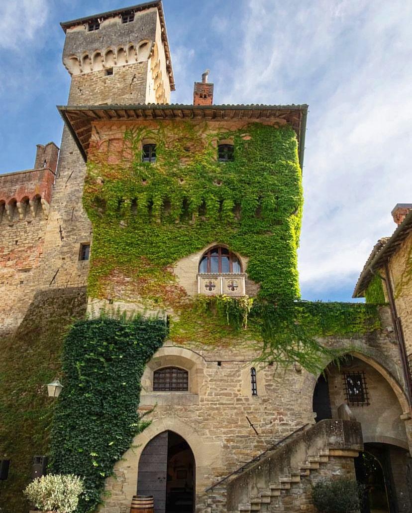 The Wedding Website of Amanda O'Brien and Emanuele Carbone