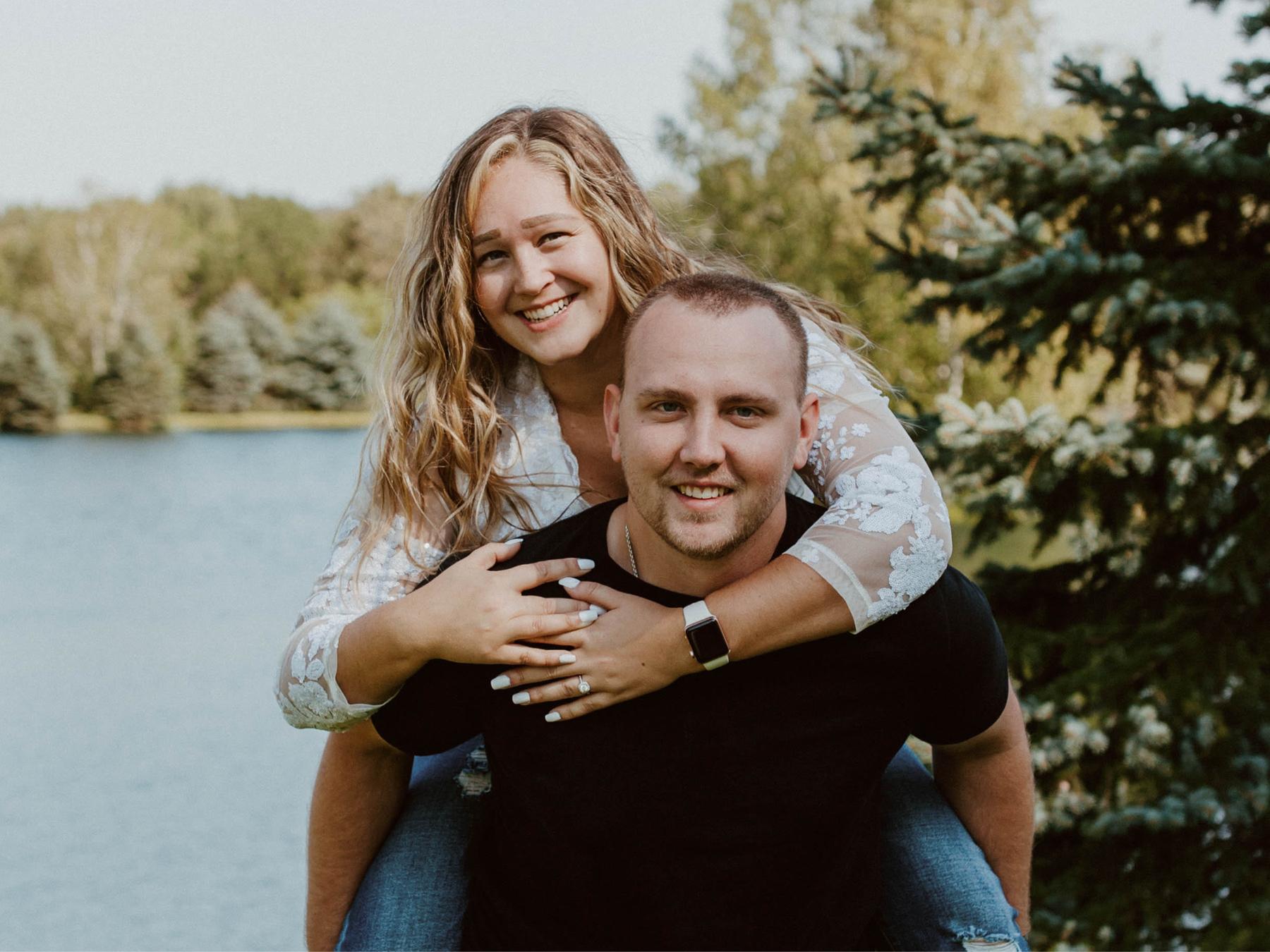 The Wedding Website of Kayla Jakubczak and John Green