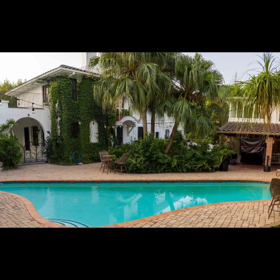 Pool area