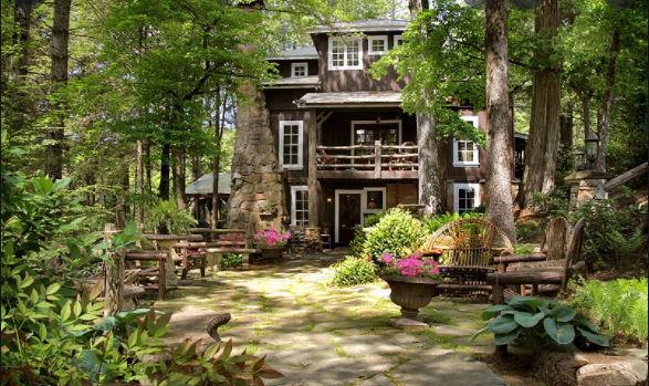 The Wedding Website of Tiffany McCauley and Thomas Arnold