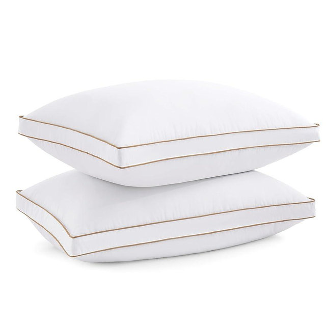 puredown® Goose Feather Down Pillows, Soft Fluffy Luxury Hotel Collection Pillows Queen Size Set of 2, 100% Cotton Cover, Medium Firm Bed Sleeping Pillow for Back, Stomach or Side Sleeper.