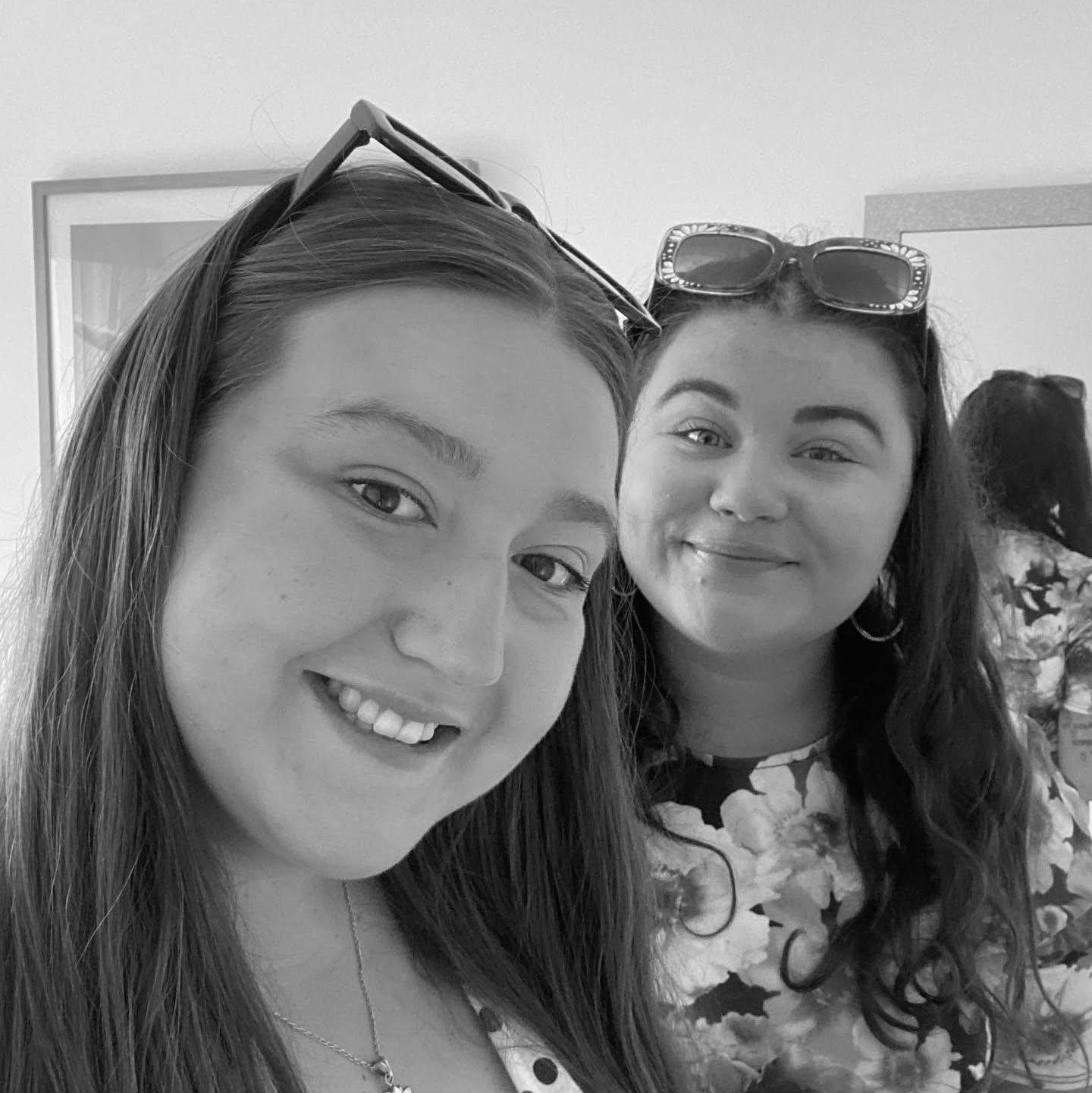 05-08-2021 - We had our first trip together, travelling with friends!