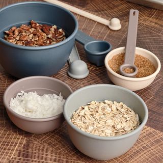Astrik 18-Piece Mega Measuring Set