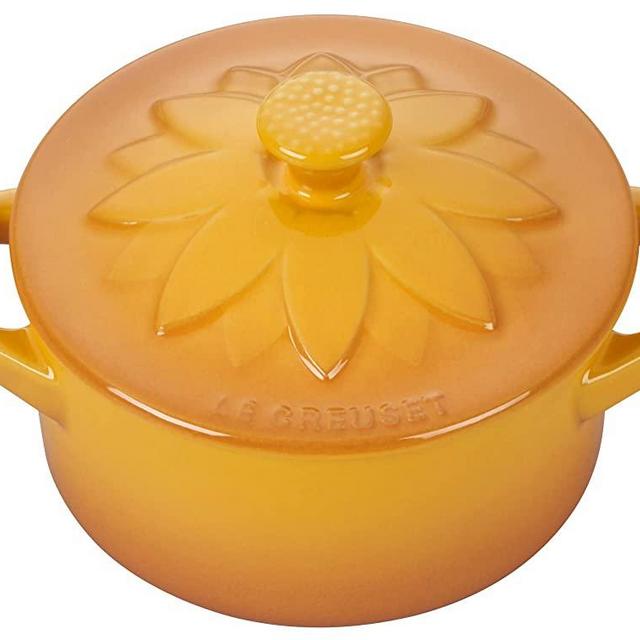 Le Creuset Stoneware Mini Round Cocotte with Flower Lid, 8oz, Nectar