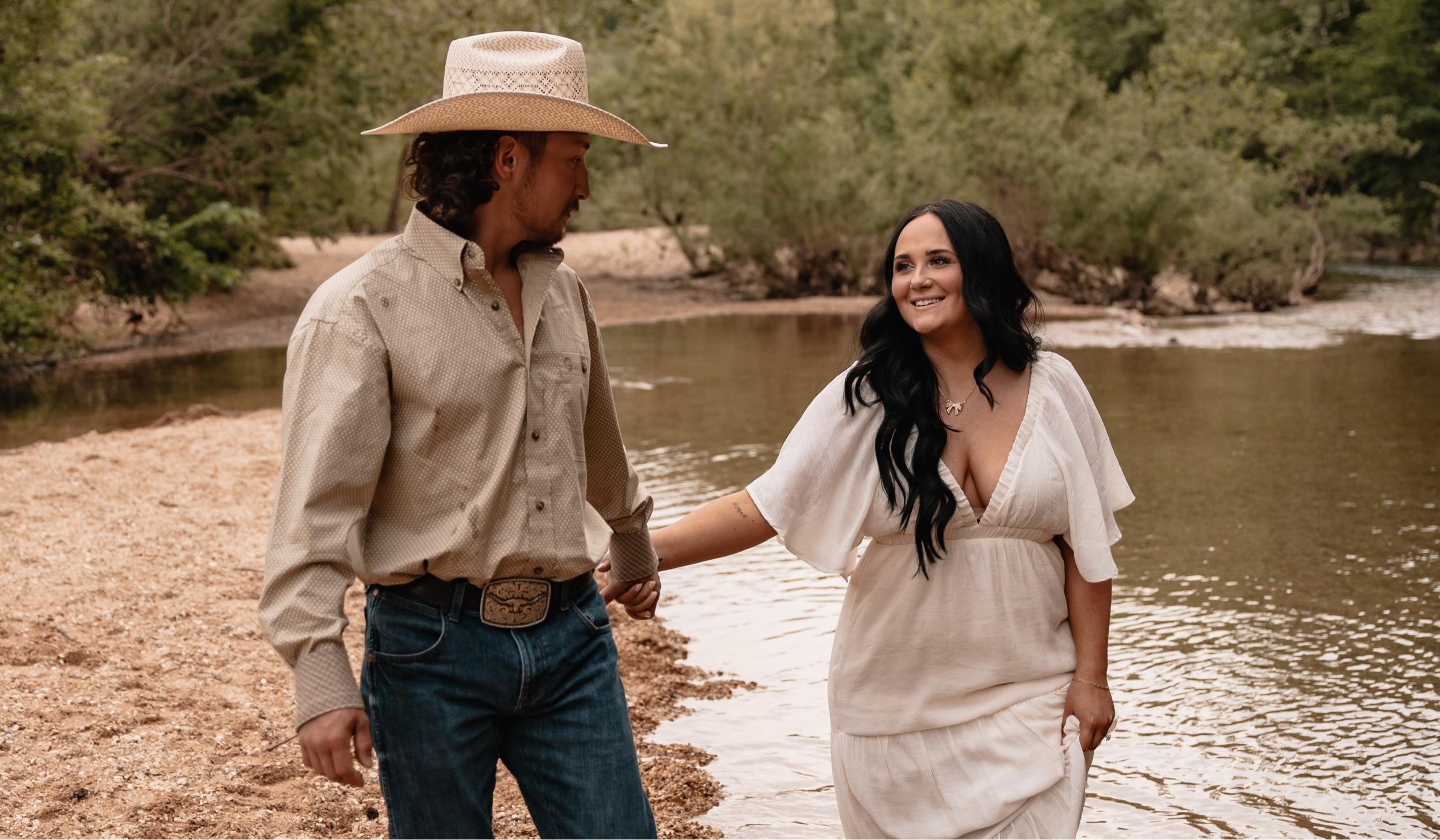 The Wedding Website of Autumn Hogan and Jose Dickson