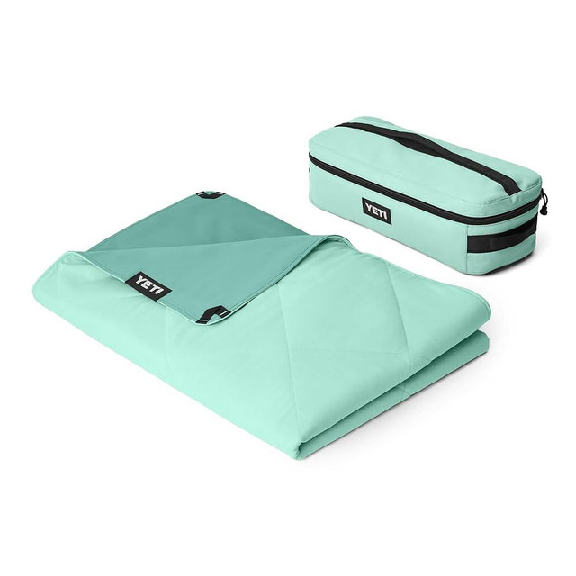YETI Lowlands Blanket, Multi-Use Blanket with Travel Bag