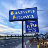 Lakeview Lounge