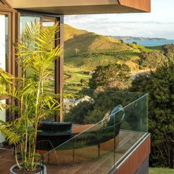 New Zealand Honeymoon Fund