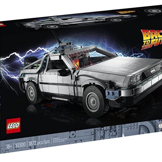 LEGO 10300 Back to The Future Time Machine，Building 1 of 3 Versions of The time-Traveling car（1872 Pieces）