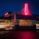 Bear Tooth Theatrepub