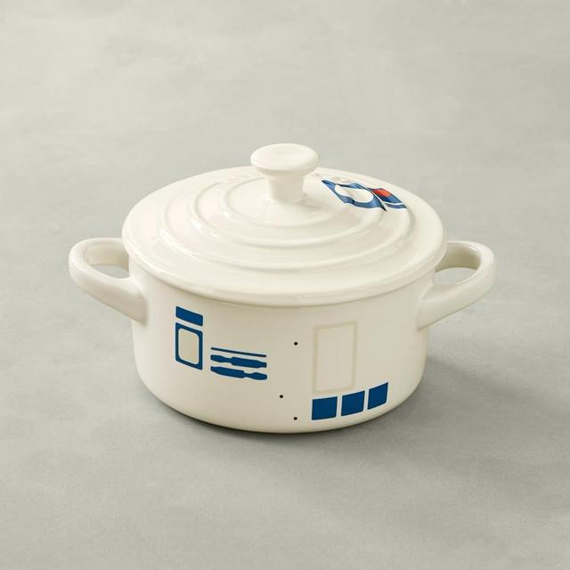 Le Creuset Star Wars R2-D2 Cocotte