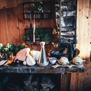 Oslo Table Grater with Tray