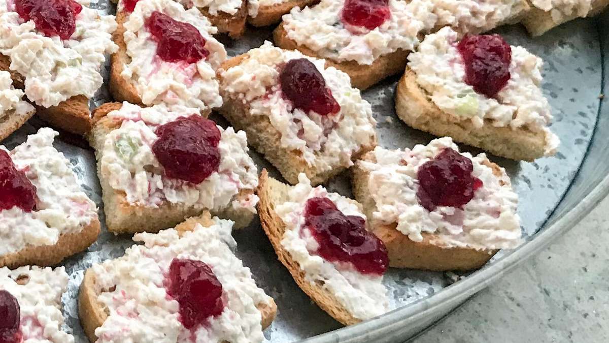 Sweet Leaf Catering & Food Truck Wedding Catering Zola