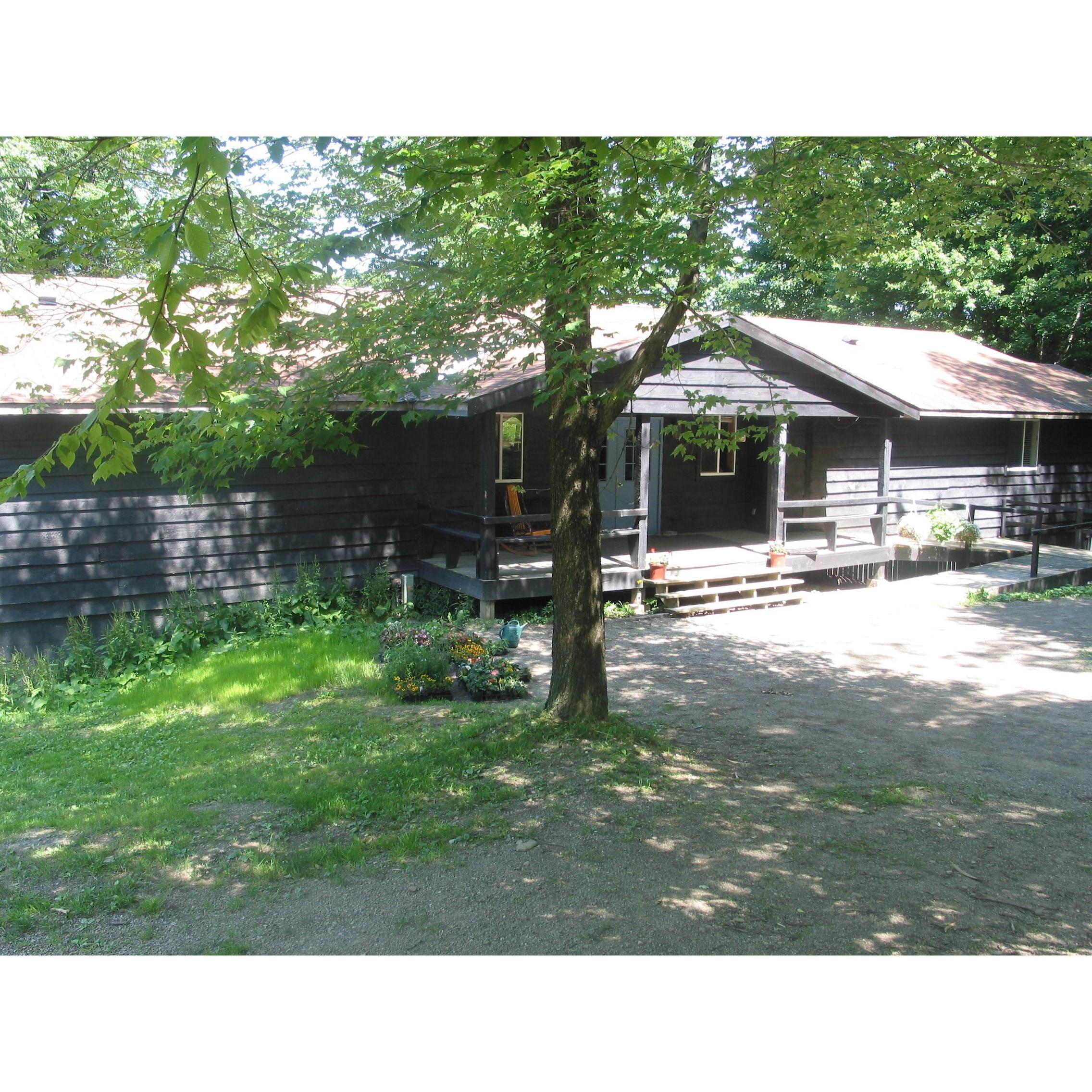 Sleeping Lodge