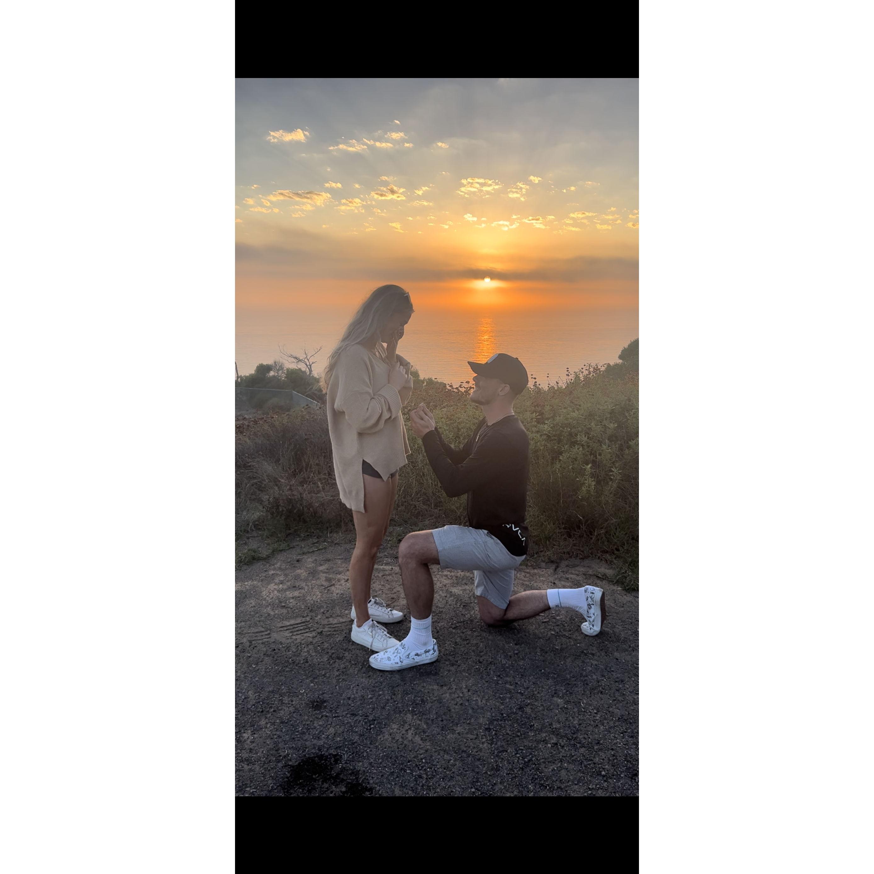 Popping the big question in California at Point Loma! Awwww