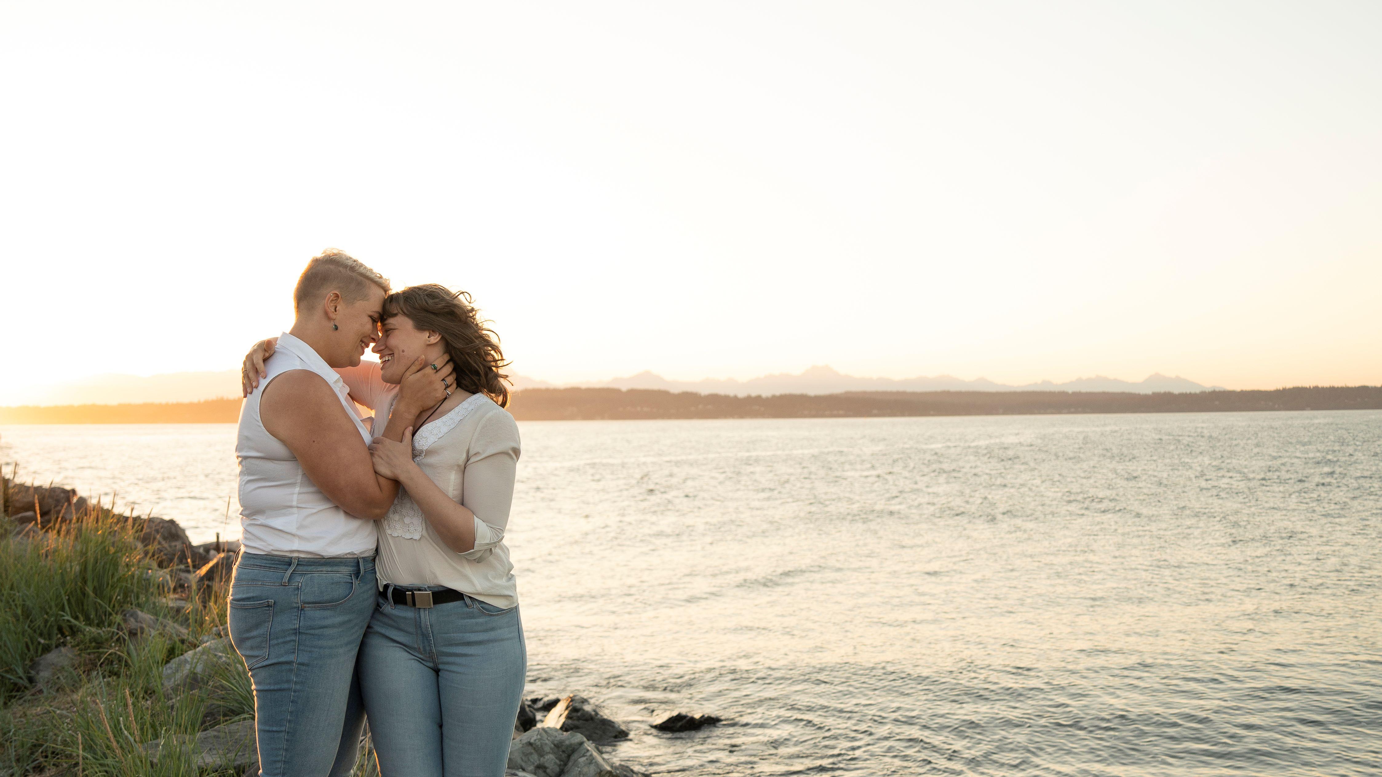 The Wedding Website of Zoe Bateman and Rachel Oaks
