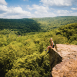 Devil's Den Trail