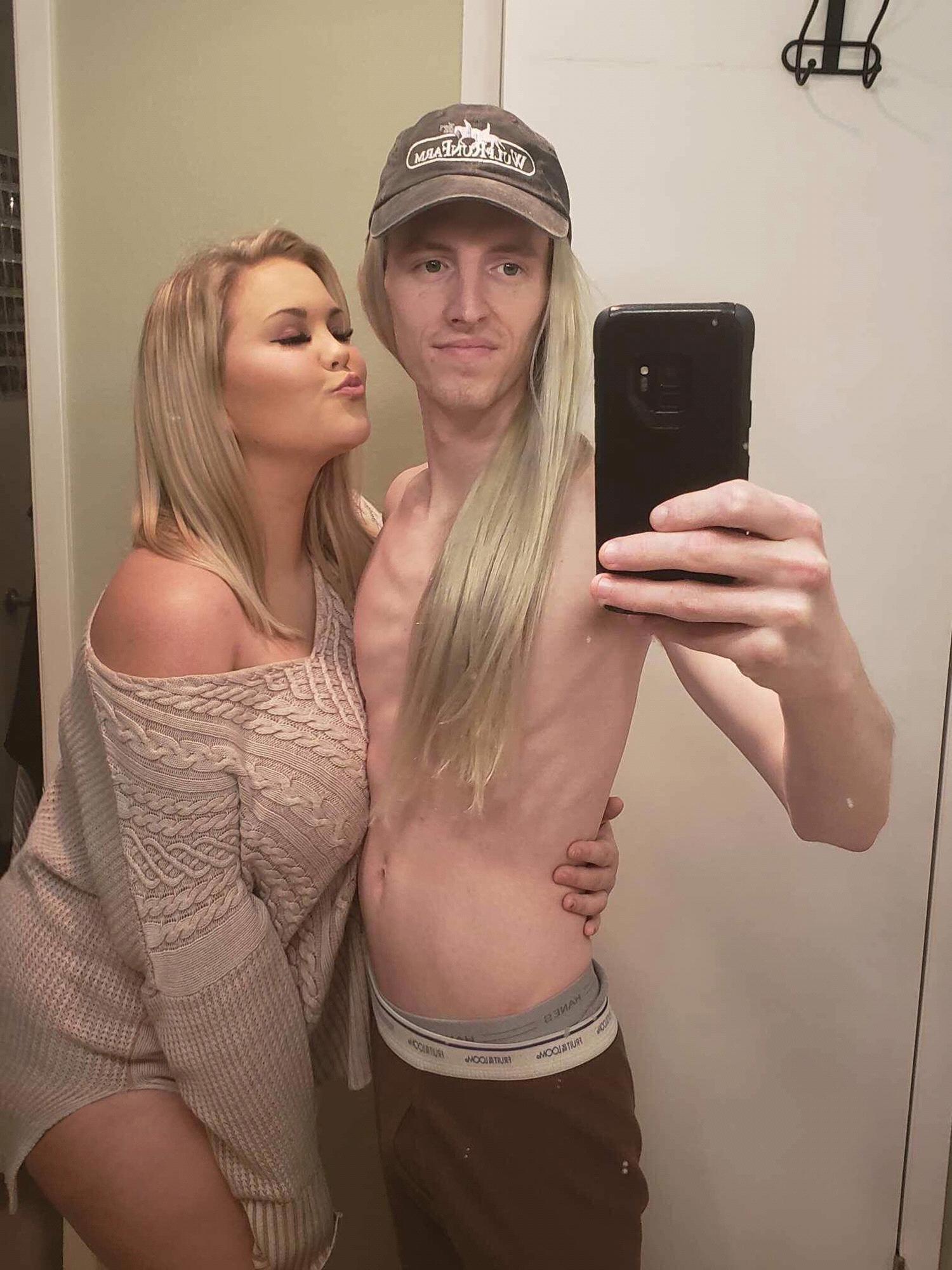 Syd asked Sean to wear her extensions