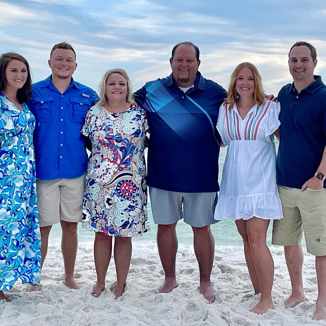 Hannah Weakley, Shane Weakley, Tammy Weakley, Mark Weakley, Kayla, and Paul Navarre, FL October 5, 2023