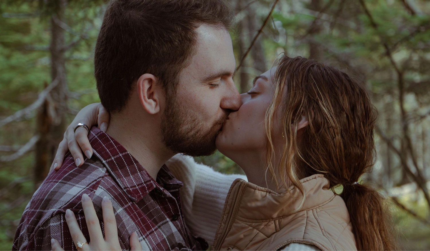 The Wedding Website of Angela M Miller and James K Walker