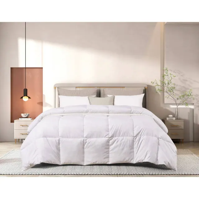 Beautyrest King Microfiber Feather and Down Blend All Season Comforter White